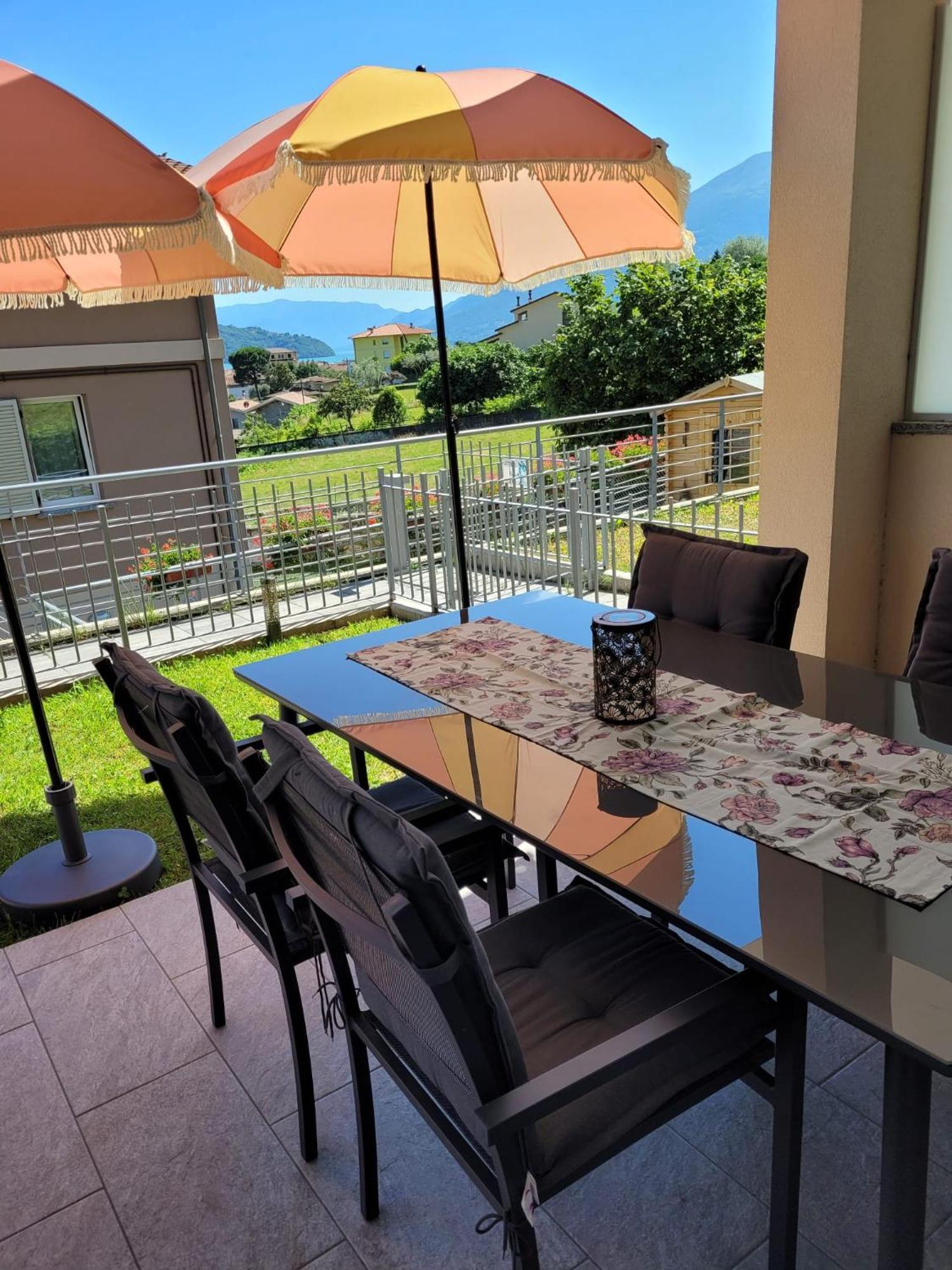 Lago-Apartment Midy, Sfeervol, Zwembad, Airco 도마소 외부 사진